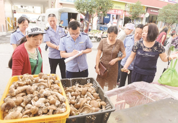 四川：九寨溝縣工質食藥監局開展野生毒蘑菇市場專項排查整治行動