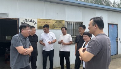 山东济宁综合试验站在微山县挂牌试验示范基地