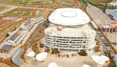 南華野生菌加工產業園二期建設項目野生菌交易中心核心區交付使用